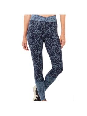 Pact Puractive Crossover Waist Blue Dandelion Fields Floral Panel Leggings